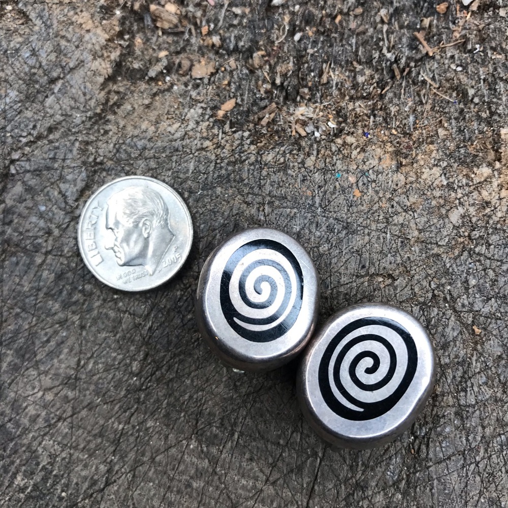 vintage sterling earrings swirl clip on Varga - Picture 7 of 8